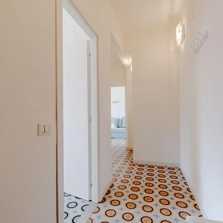 דירה Guesthost - Cozy Flat In The Heart Of *